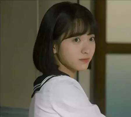 YES 고개 끄덕 우주소녀 보나