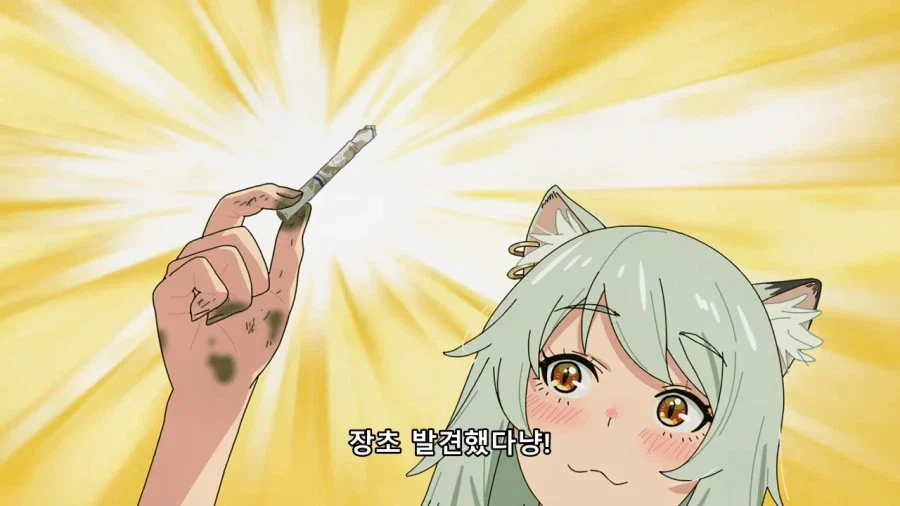 이번 분기 가장 핫 하다는 애니.jpg